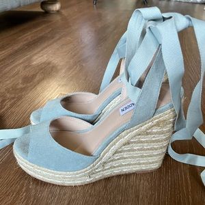 Steve Madden wedges